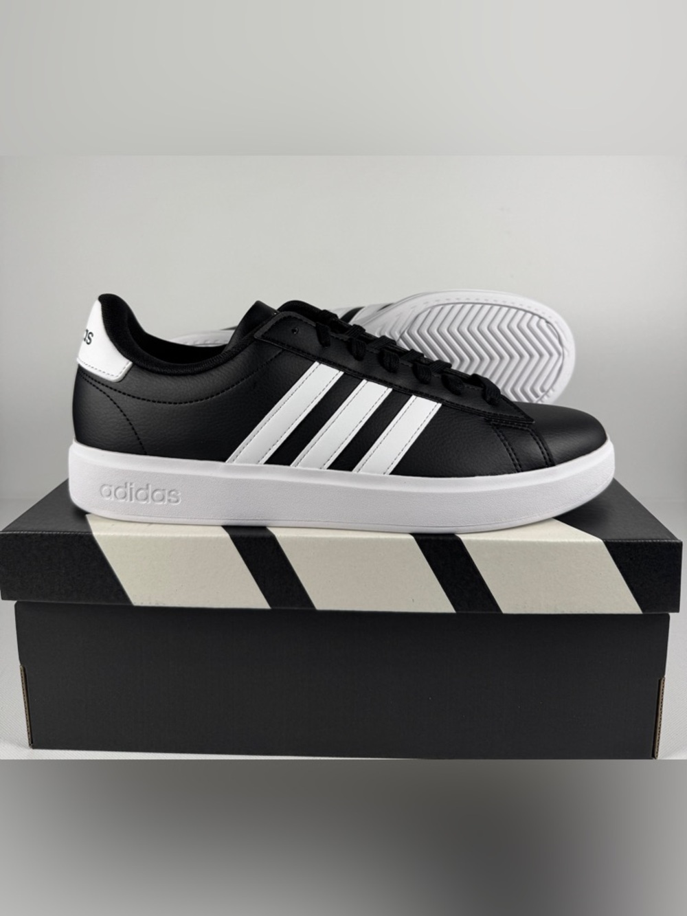 Size 10.5 - Adidas Grand Court 2.0 Black White